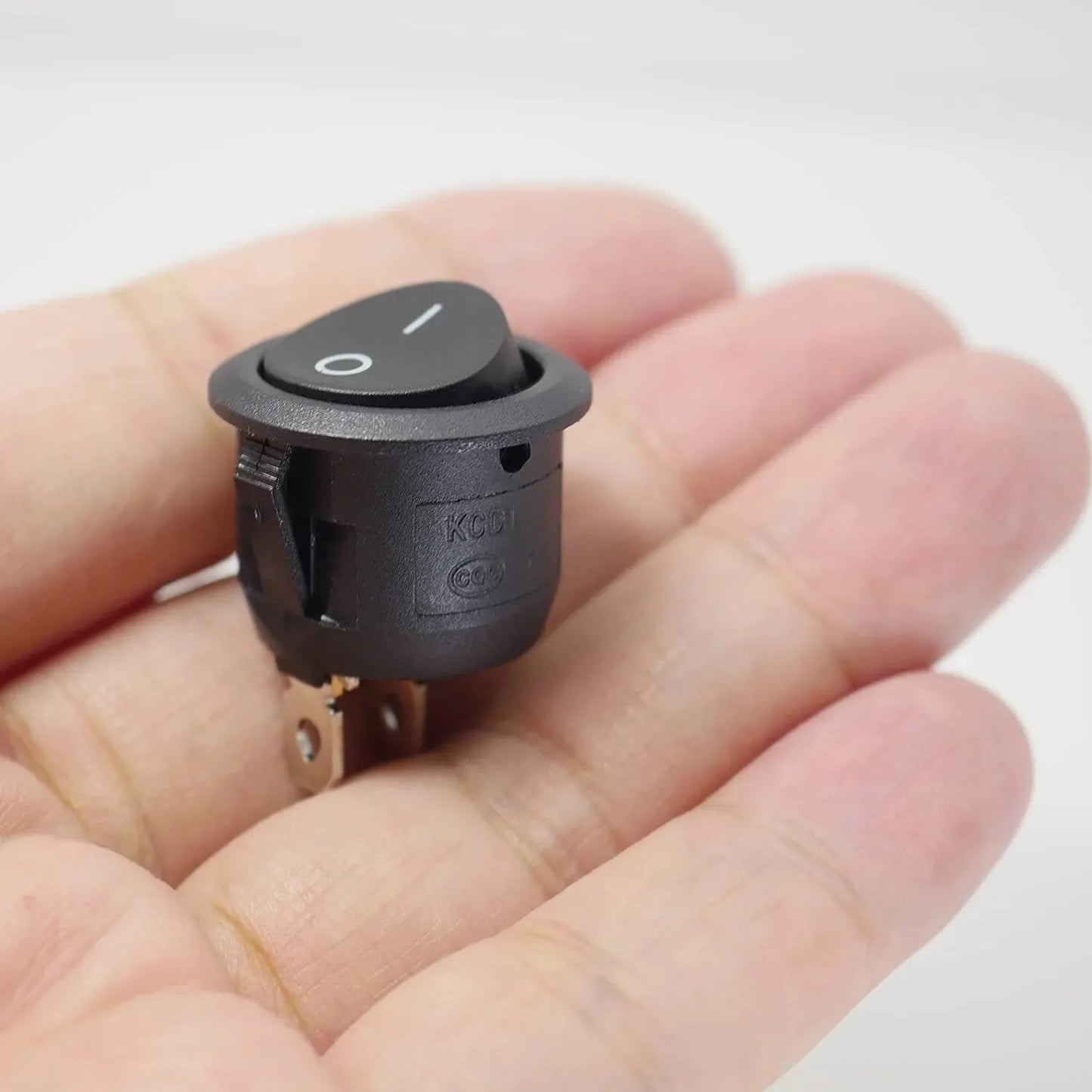 10Pcs SPST Snap-In On-Off 2 Pin round Snap Rocker Boat Switch Black AC 250V 6A 125V 10A for Household Appliances Replacement